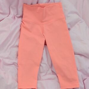 TNA Coral Cropped Leggings